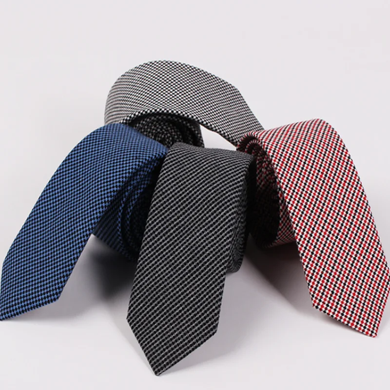 Красивите Мъжки Вратовръзки 6,5 cm Памучни Тесни Regalos ал Hombre Модерни Ежедневни Британски Жакард Точка Вратовръзки За Мъжете