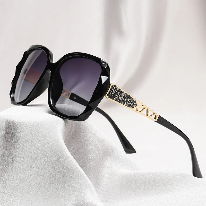 Нова голяма кутия 2022 година поляризирани слънчеви очила han edition tide женски UV - интернет - знаменитост слънчеви очила за шофиране кръгли очила дамски