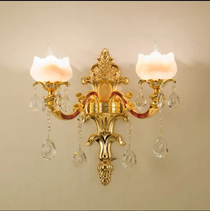 Европейският монтиран на стената лампа, хол ТЕЛЕВИЗИЯ фон на стената спалня нощна лампа преминаване атмосфера на луксозен crystal jade злато
