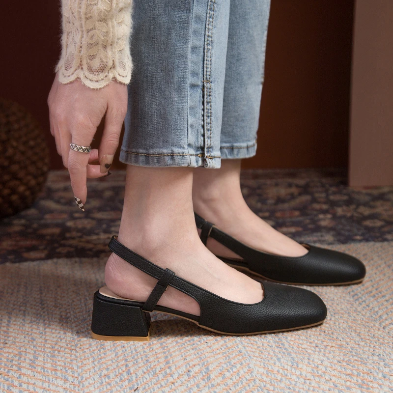 Червени сандали Baotou от окото на материала, дамски летни сандали в гъст средно ток, ново 2022 г., на супер гореща дамски обувки и сандали, дамски обувки 0