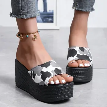2022 Годишна жена градинска ежедневни обувки; обувки на платформа с отворени пръсти; Модни Удобна плажна обувки големи Размери; дамски чехли 1