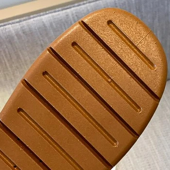 2022 нови дамски сандали на равна подметка прости непромокаеми ботуши Baotou желе цвят карамел пластмасови диви плажни непромокаеми ботуши 4