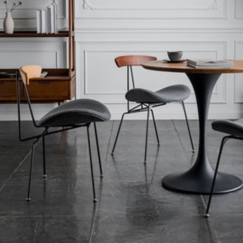 Дизайнерски муравьиный стол iron художествен потребителска маса за хранене, кожен стол с подсветка луксозен ретро индустриален Стил на Преговорния стол 2
