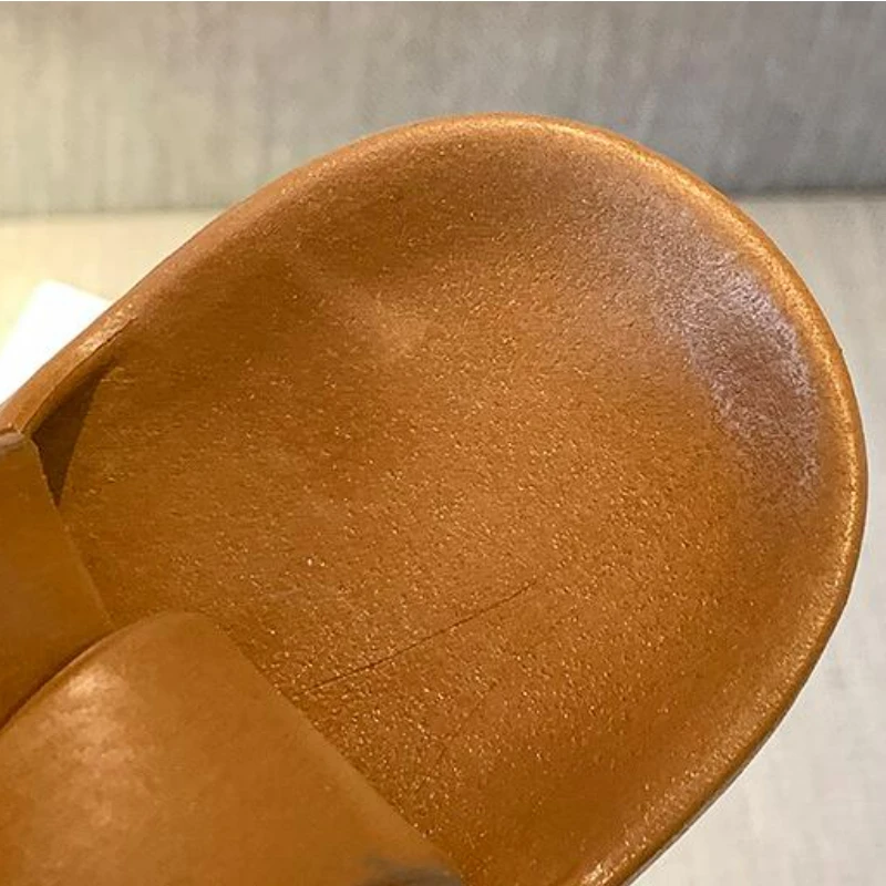 2022 нови дамски сандали на равна подметка прости непромокаеми ботуши Baotou желе цвят карамел пластмасови диви плажни непромокаеми ботуши 2