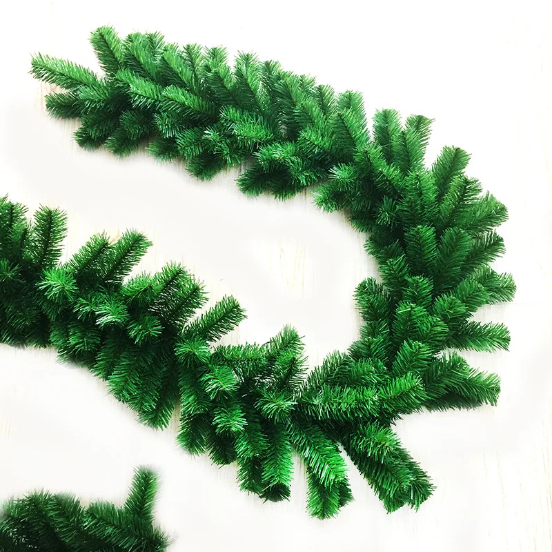 Коледна украса от ратан 2,7 m от PVC зелен цвят с подсветка, клони и трева от ратан, 220 клони, венец, украса от ратан, пръстен 2