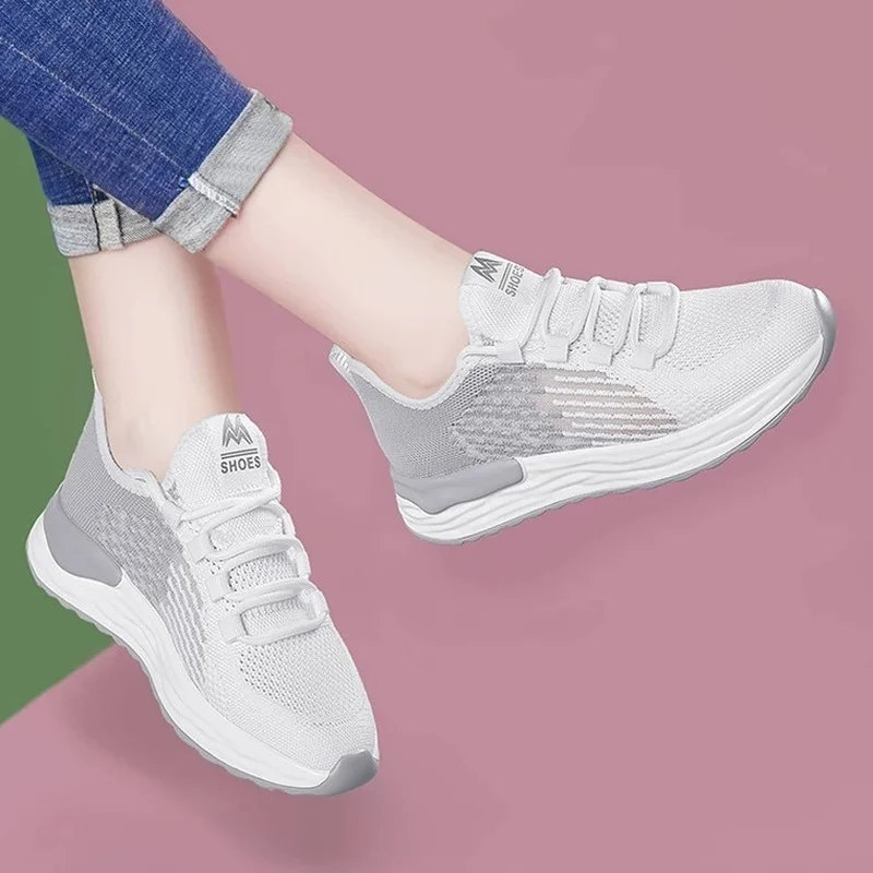 Дамски маратонки Zapatos Mujer, Новост 2022 г., Модни Дишаща нескользящая обувки на дебела подметка с шнур, вулканизированная окото, Тенис Feminino 3
