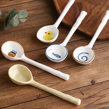 Ins Стил Керамична лъжица за супа в японски стил, керамична лъжица, Лъжица с дълга дръжка, Битови сладки творчески Лъжици ориз