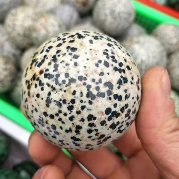 Кристална топка от естествен Крапчатого камък, като Сватбен бижута мебели