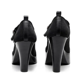 Нови Черни Елегантни Обувки от естествена Кожа с Катарама, Дамски Обувки от естествена Кожа, Пролет 2022, по-Големи Размери, Дамски Обувки На Висок ток с Дълбоко Деколте, Модерни Обувки 2
