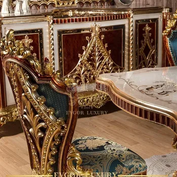 Обичай европейските дълги маси и столове от масивна дървесина с богата дърворезба от златно фолио Ресторант френския двор в стил барок 3