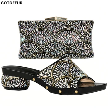 Последните обувки в африканския стил сребрист цвят и подходящи чанти Италиански дамски обувки за партита с подходящи чанти, украсени с кристали 3
